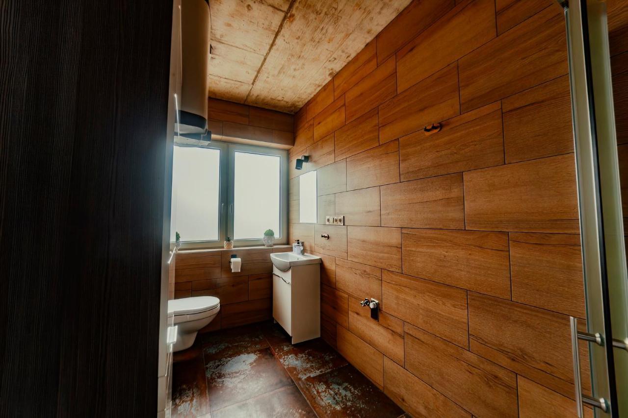 Hotel Bird House Prešov Esterno foto