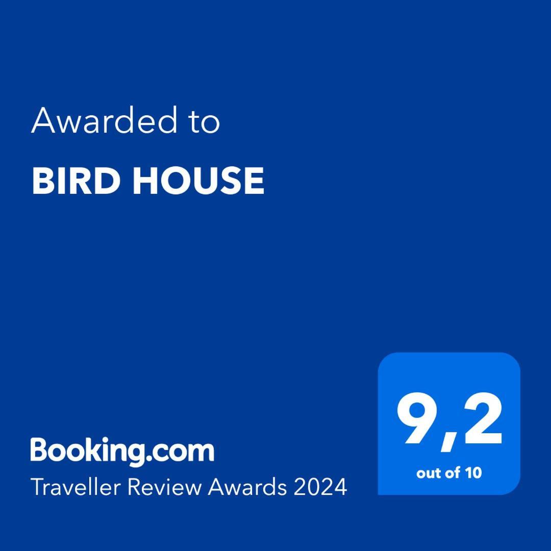 Hotel Bird House Prešov Esterno foto